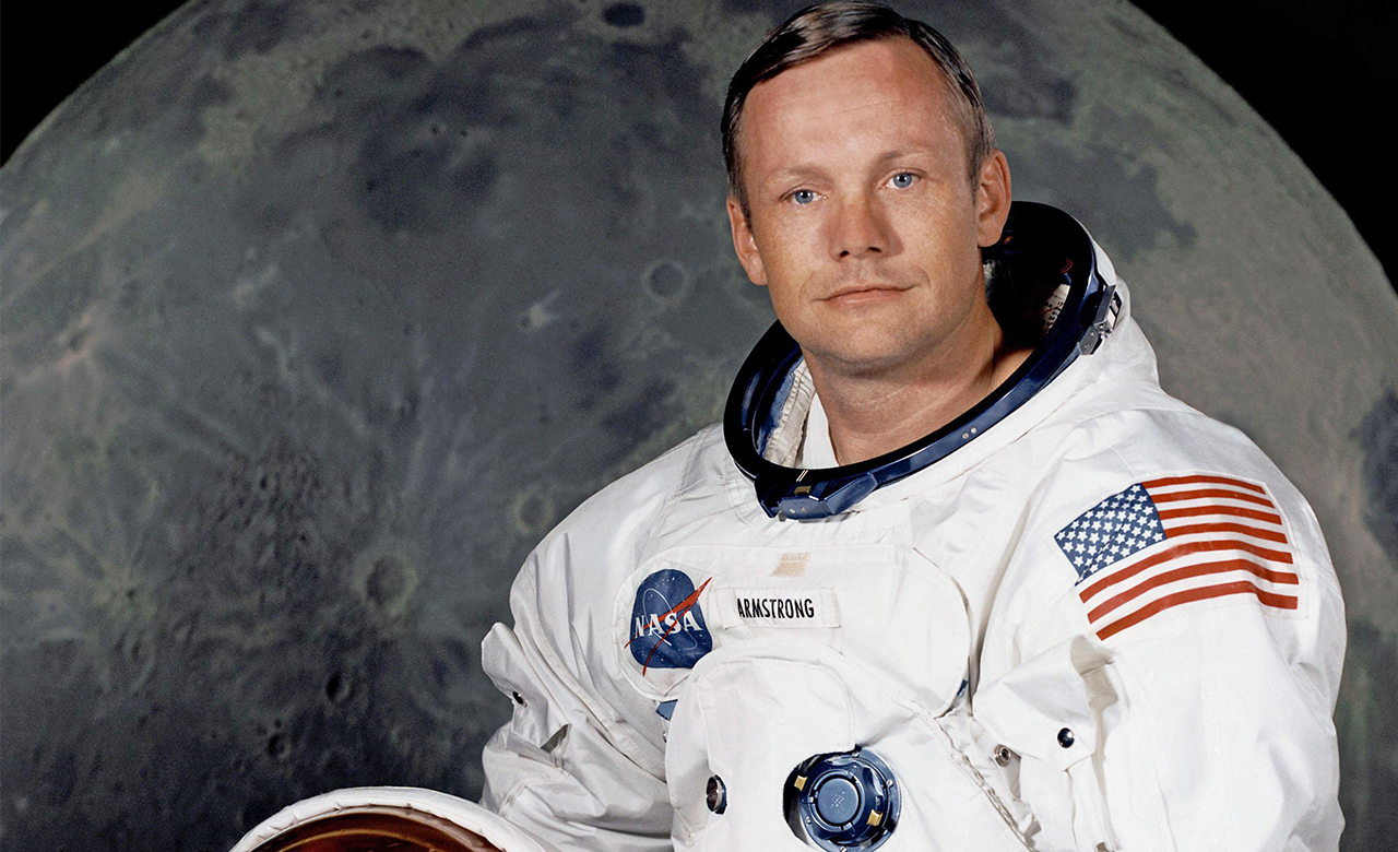 neil-armstrong-the-first-man-to-walk-on-the-moon-univarce